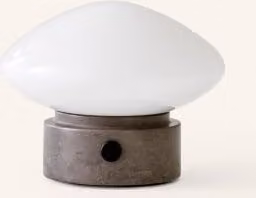 Lampa stołowa &Tradition Mist ap21 w kolorze czarnym z akumulatorem i oświetleniem LED