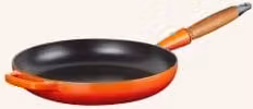 Patelnia Le Creuset Signature wykonana z żeliwa emaliowanego, kolor pomarańczowy
